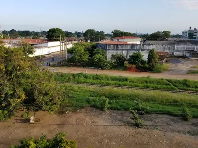 20160521_073729 (Large).jpg